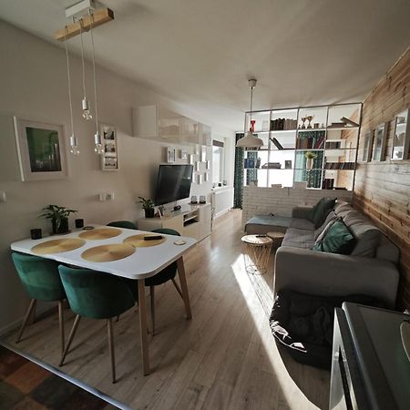 Apartament - Krasinskiego Apartment Клодзко Екстериор снимка